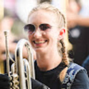 Meet your Posher, Laura